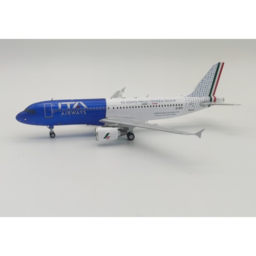 IF320AZ0523 - 1/200 EI-DTG ITA A320 WITH STAND