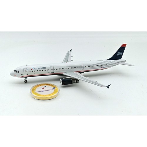 IF321AA578 - 1/200 AMERICAN AIRLINES AIRBUS A321-231 N578UW WITH STAND AND COLLECTORS COIN