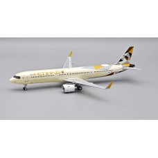 IF321EY0626 - 1/200 ETIHAD AIRWAYS AIRBUS A321-251NXLR A6-LRE WITH STAND