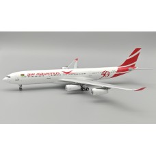 IF343MK1224R - 1/200 AIR MAURITIUS AIRBUS A340-313 3B-NBJ WITH STAND LIMITED 60 MODELS