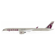 IF350QR1026 - 1/200 QATAR AIRWAYS AIRBUS A350-941 A7-ALF WITH STAND