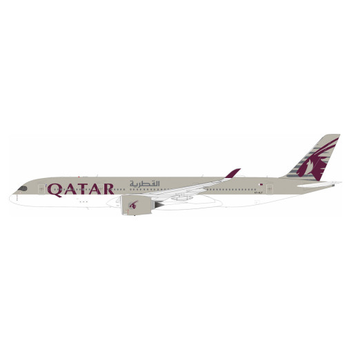 IF350QR1026 - 1/200 QATAR AIRWAYS AIRBUS A350-941 A7-ALF WITH STAND IF350QR1026 - 1/200 QATAR AIRWAYS AIRBUS A350-941 A7-ALF WITH STAND