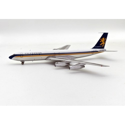 IF707CD1023P - 1/200 CALEDONIAN AIRWAYS BOEING 707-349C G-AWTK WITH STAND