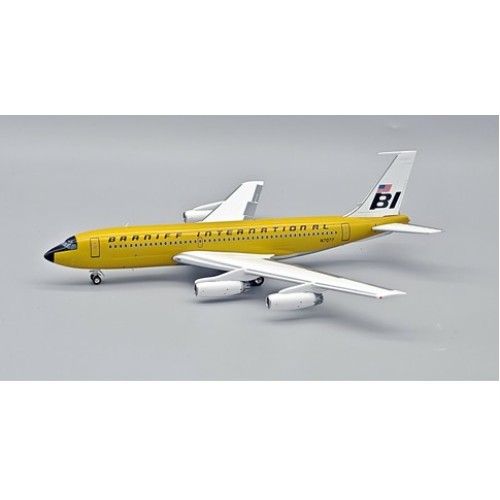 IF720BN0625 - 1/200 BOEING 720-027 SUPER JET BRANIFF 720 N7077 - OCHRE WITH STAND IF720BN0625 - 1/200 BOEING 720-027 SUPER JET BRANIFF 720 N7077 - OCHRE WITH STAND