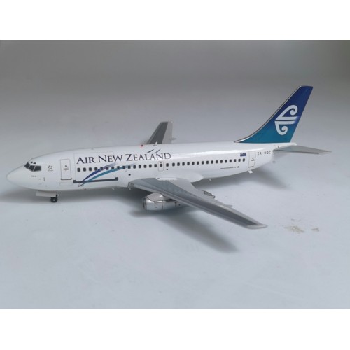 IF732NZ0922 - 1/200 AIR NEW ZEALAND BOEING 737-200 ZK-NQC WITH STAND