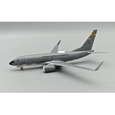 IF737COL1219 - 1/200 COLOMBIA - AIR FORCE BOEING 737-732 FAC1219 WITH STAND