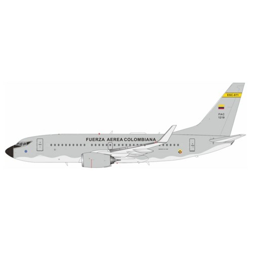 IF737COL1219 - 1/200 COLOMBIA - AIR FORCE BOEING 737-732 FAC1219 WITH STAND