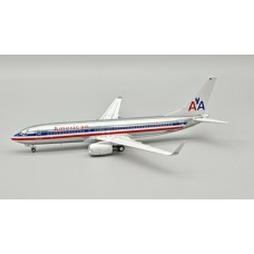IF738AA0825P - 1/200 AMERICAN AIRLINES BOEING 737-823 N889NN POLISHED  WITH STAND