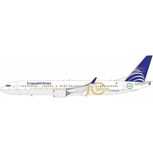 IF739MCM1025 - 1/200 COPA AIRLINES BOEING 737-9 MAX HP-9923CMP WITH STAND