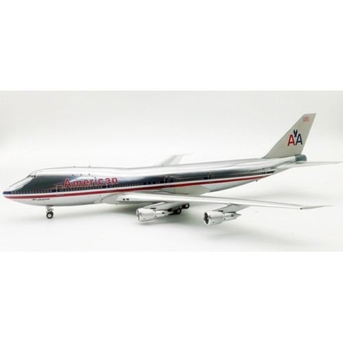 IF741AA1122P - 1/200 AMERICAN AIRLINES N9666 BOEING 747-123 WITH STAND