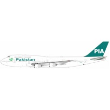 IF743PIA0826 - 1/200 PAKISTAN INTERNATIONAL AIRLINES - PIA BOEING 747-367 AP-BFV WITH STAND