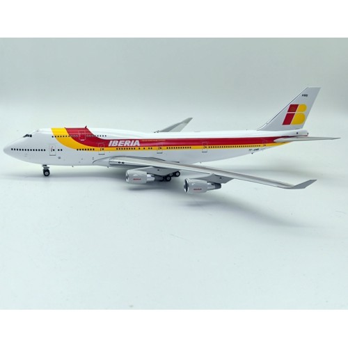 IF744IB0303 - 1/200 IBERIA BOEING 747-412 TF-AMB WITH STAND