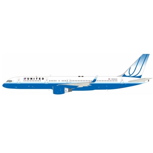 IF752UA0526 - 1/200 UNITED AIRLINES BOEING 757-222 N549UA WITH STAND