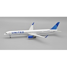IF753US0825 - 1/200 UNITED AIRLINES BOEING 757-324 N57855 WITH STAND