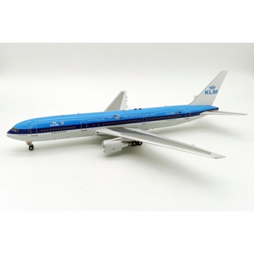 IF763KL0621 - 1/200 KLM - ROYAL DUTCH AIRLINES BOEING 767-306/ER PH-BZF WITH STAND
