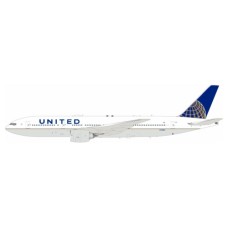 IF772UA0826 - 1/200 UNITED BOEING 777-200 N78002 LTD 72 MODELS WITH STAND