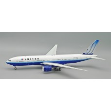 IF772UA11225 - 1/200 UNITED AIRLINES BOEING 777-222/ER N220UA WITH STAND