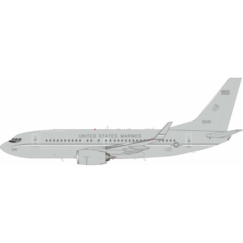 IFC40USM0326 - 1/200 UNITED STATES MARINES 737-7AFC C-40A 170041 WITH STAND LIMITED 60 MODELS