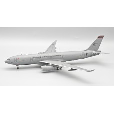 IFMRTTSAF760 - 1/200 SINGAPORE - AIR FORCE AIRBUS A330-243MRTT 760 WITH STAND