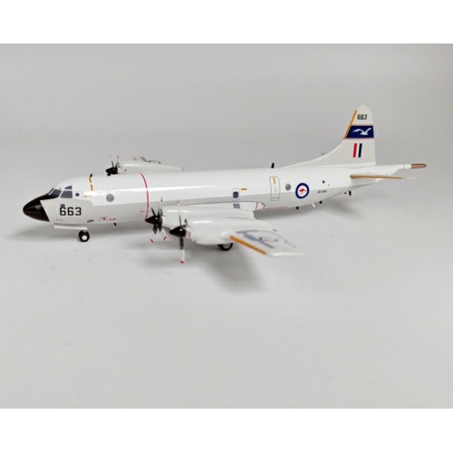 IFP3RAAF663 - 1/200 AUSTRALIA - AIR FORCE LOCKHEED P-3C ORION A9-663 WITH STAND