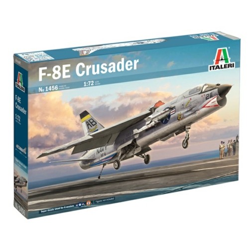 IT1456 - 1/72 F-8E CRUSADER (PLASTIC KIT)