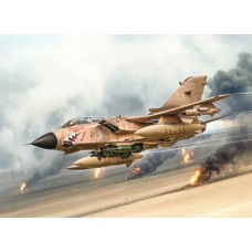 IT2521 - 1/32 TORNADO GR.1 DESERT STORM RAF AIRCRAFT