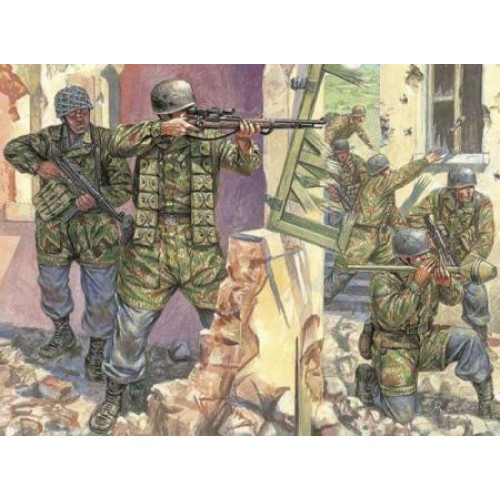 IT6045 - 1/72 WORLD WAR II GERMAN PARATROOPERS (PLASTIC KIT)