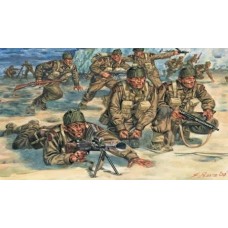 IT6064 - 1/72 WORLD WAR II BRITISH COMMANDOS (PLASTIC KIT)