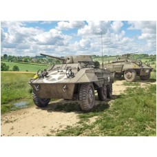 IT7087 - 1/72 M8 GREYHOUND/M20