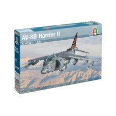 IT90193 - 1/72 AV-8B HARRIER II (PLASTIC KIT)