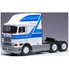IXTR190 - 1/43 INTERNATIONAL EAGLE CABOVER WHITE/BLUE 1995