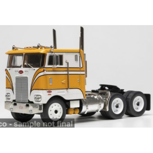 IXTR247 - 1/43 PETERBILT 352 PACEMAKER WHITE/YELLOW 1979