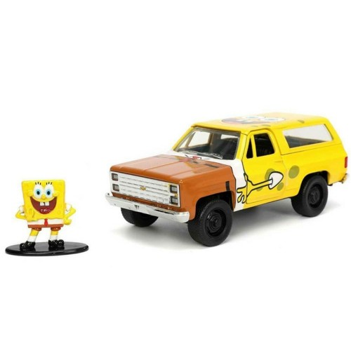 JAD31798 - 1/32 1980 CHEVY K5 BLAZER WITH SPONGEBOB FIGURE