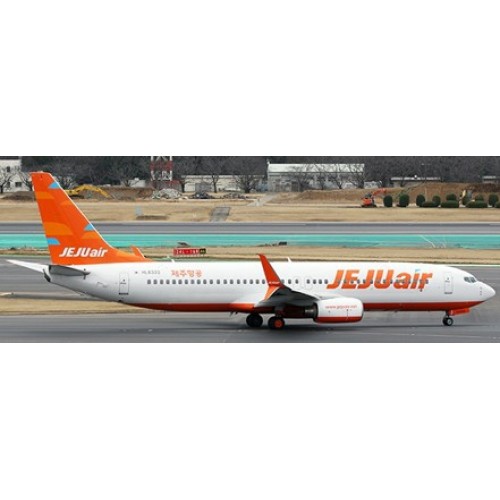 JC20034 - 1/200 JEJU AIR BOEING 737-800 REG: HL8322 WITH STAND