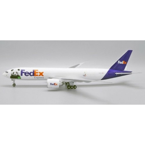 JC20045 - 1/200 FEDEX BOEING 777F PANDA EXPRESS REG: N883FD WITH STAND
