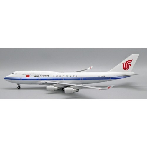 JC20052 - 1/200 AIR CHINA BOEING 747-400 REG: B-2472 WITH STAND