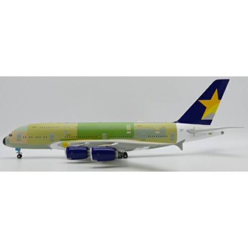 JC20061 - 1/200 SKYMARK AIRLINES AIRBUS A380 BARE METAL REG: F-WWSL WITH STAND