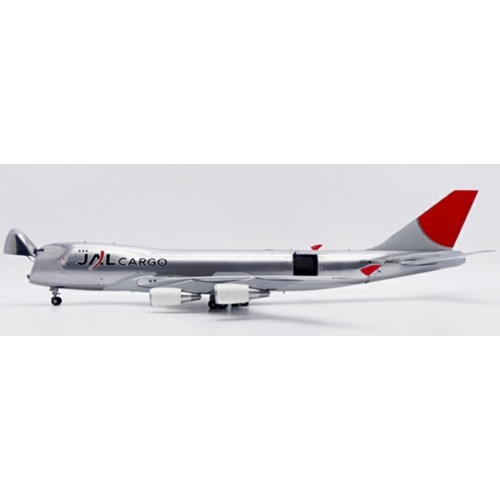 JC20082C - 1/200 JAL CARGO BOEING 747-400F POLISHED INTERACTIVE SERIES REG: JA401J WITH STAND