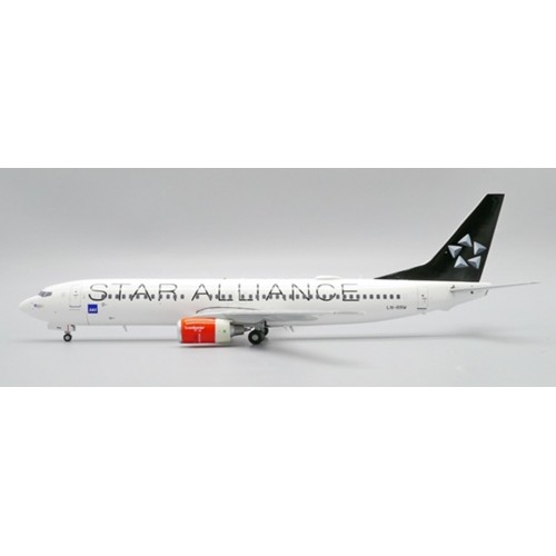 JC20180 - 1/200 SAS SCANDINAVIAN AIRLINES BOEING 737-800 STAR ALLIANCE REG: LN-RRW WITH STAND