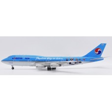 JC20184 - 1/200 KOREAN AIR BOEING 747-400 BRITISH MUSEUM REG: HL7488 WITH STAND