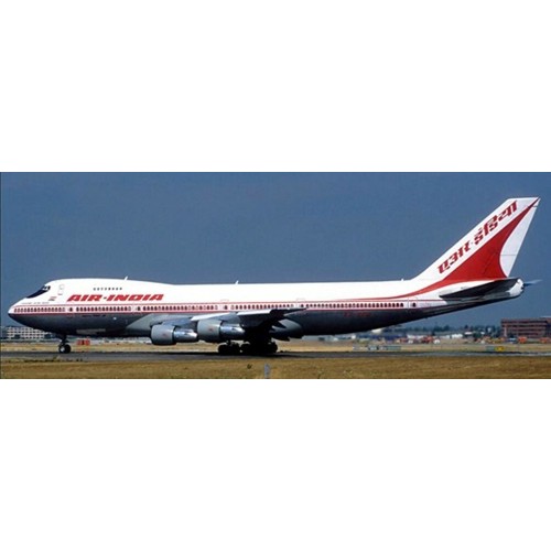 JC20198 - 1/200 AIR INDIA BOEING 747-200 REG: VT-EFU WITH STAND