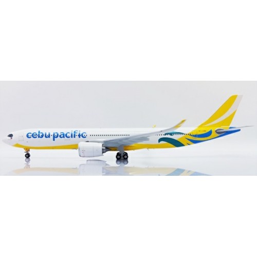 JC20256 - 1/200 CEBU PACIFIC AIRBUS A330-900NEO REG: RP-C3901 WITH STAND