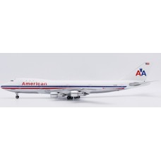 JC20292 - 1/200 AMERICAN AIRLINES BOEING 747-100 WHITE POLISHED REG: N743PA WITH STAND