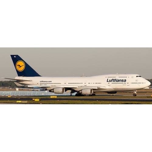 JC20315 - 1/200 LUFTHANSA BOEING 747-400 REG: D-ABTE WITH STAND LIMITED EDITION AVIATIONTAG