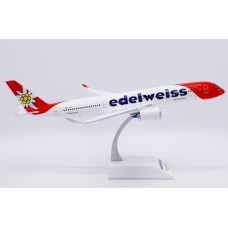 JC20569A - 1/200 EDELWEISS AIR AIRBUS A350-900XWB REG: HB-IHF FLAPS DOWN WITH STAND