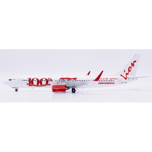 JC20610 - 1/200 LION AIR BOEING 737-900ER 100TH BOEING NEXT-GENERATION 737 REG: PK-LOF WITH STAND