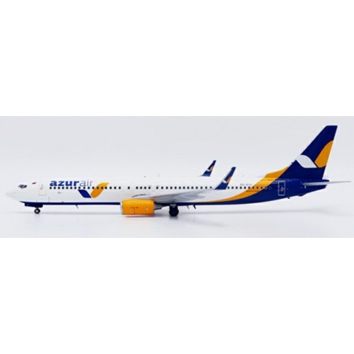 JC20613 - 1/200 AZUR AIR BOEING 737-900ER REG: VQ-BYO WITH STAND