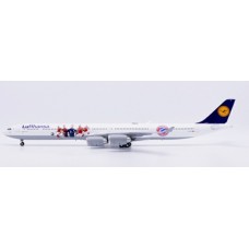 JC20689 - 1/200 LUFTHANSA AIRBUS A340-600 OC FC BAYERN MUNCHEN REG: D-AIHK WITH STAND