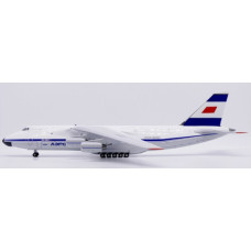JC20699 - 1/200 AEROFLOT ANTONOV AN-124 BLUE STRIPES REG: CCCP-82021 WITH STAND
