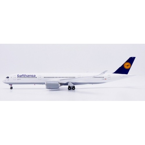 JC20833 - 1/200 LUFTHANSA AIRBUS A350-900XWB OC REG: D-AIXD WITH STAND